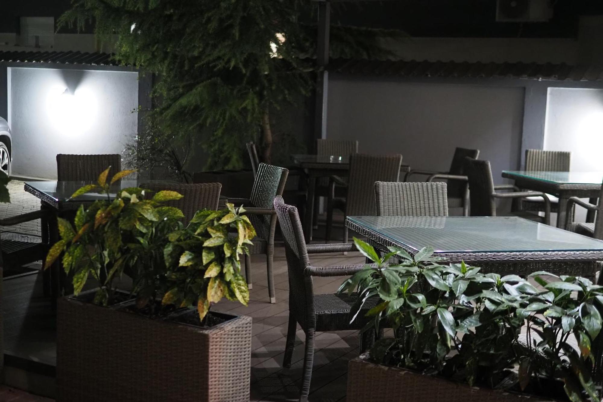 Apartment And Rooms In Club Indija المظهر الخارجي الصورة