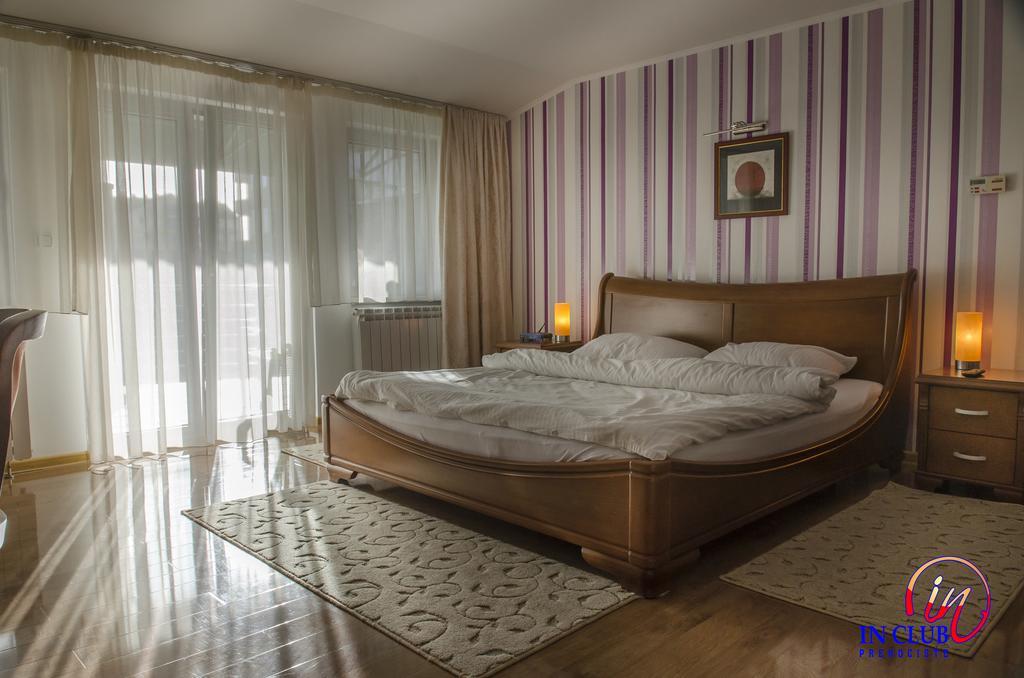 Apartment And Rooms In Club Indija المظهر الخارجي الصورة